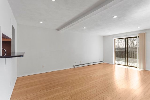 12 Pond 20, Arlington, MA 02474