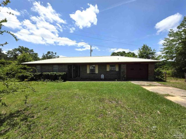 3381 W Hwy 4, Century, FL 32535