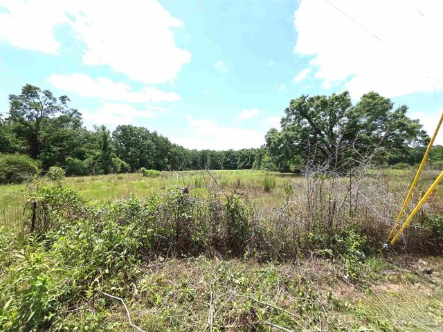 3381 W Hwy 4, Century, FL 32535