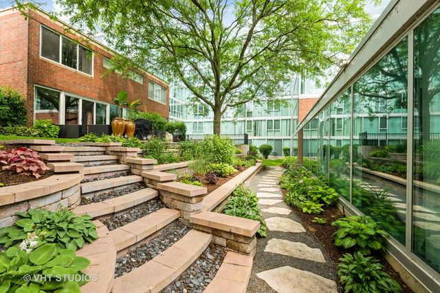 3120 S Indiana Avenue 206, Chicago, IL 60616