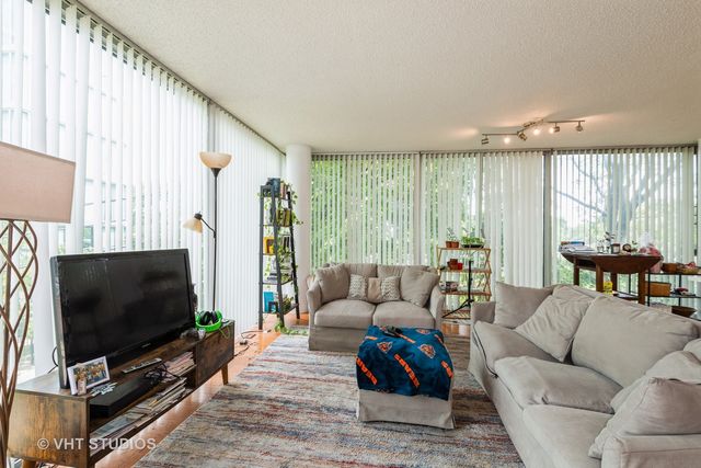 3120 S Indiana Avenue 206, Chicago, IL 60616