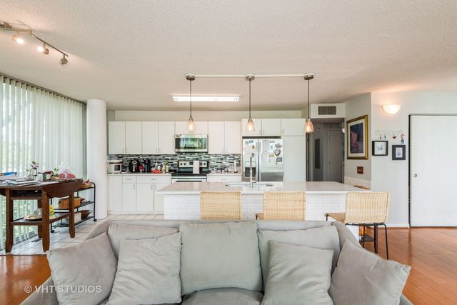 3120 S Indiana Avenue 206, Chicago, IL 60616