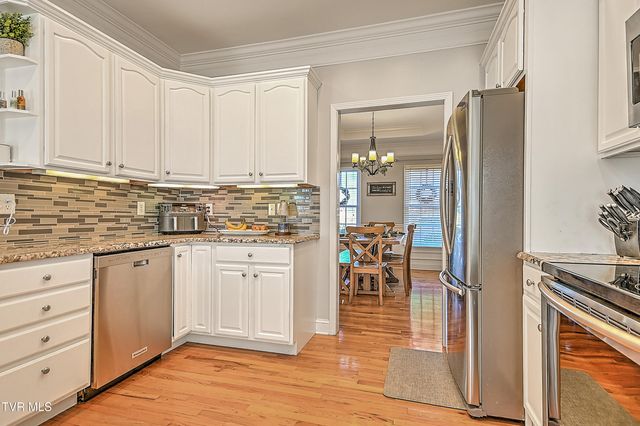 616 Kings Ridge Drive, Blountville, TN 37617