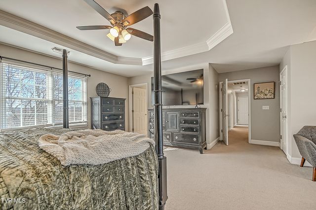 616 Kings Ridge Drive, Blountville, TN 37617