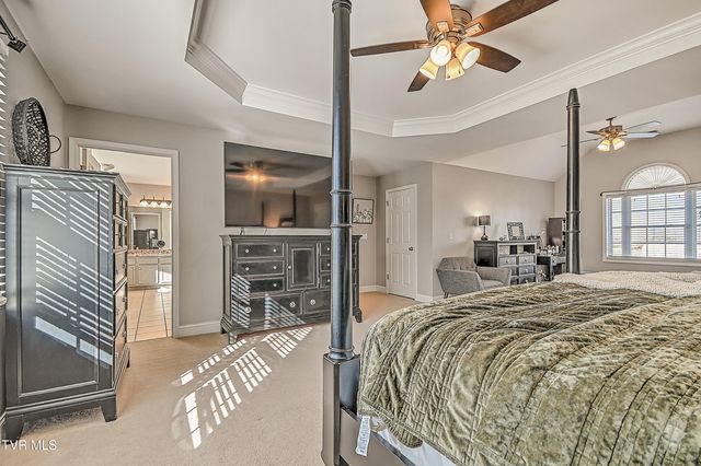 616 Kings Ridge Drive, Blountville, TN 37617