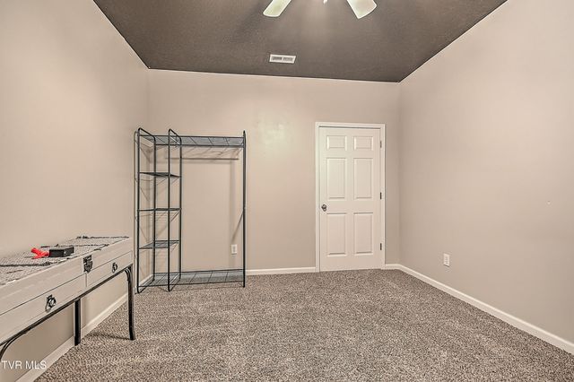 616 Kings Ridge Drive, Blountville, TN 37617