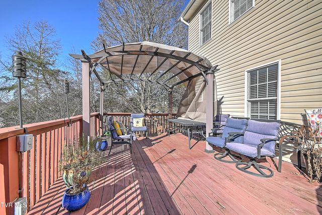 616 Kings Ridge Drive, Blountville, TN 37617