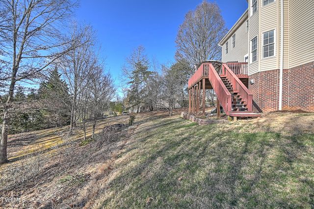 616 Kings Ridge Drive, Blountville, TN 37617