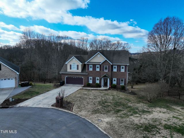 616 Kings Ridge Drive, Blountville, TN 37617
