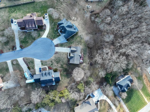 616 Kings Ridge Drive, Blountville, TN 37617