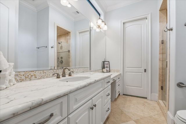 4022 Coleridge Street, West University Place, TX 77005