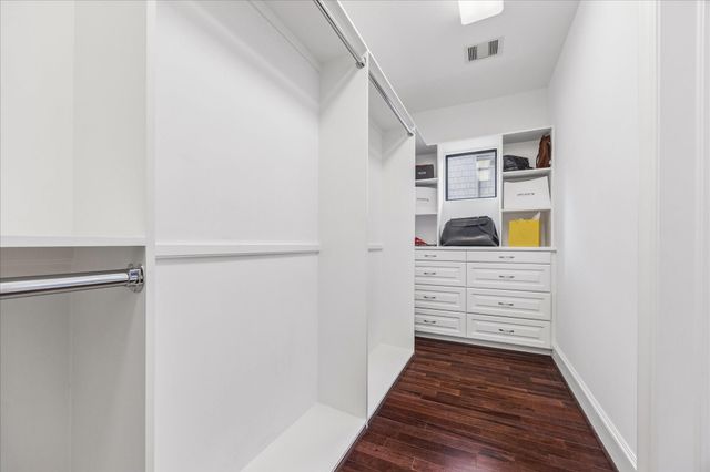 4022 Coleridge Street, West University Place, TX 77005