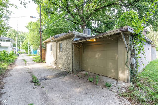 4840 Winthrop Avenue, Indianapolis, IN 46205