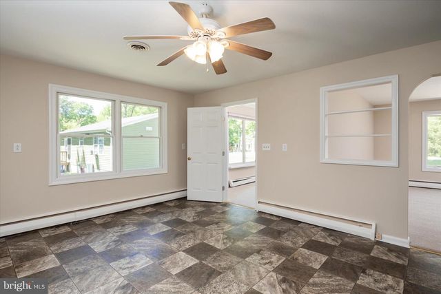 117 REBEL RD, Grasonville, MD 21638