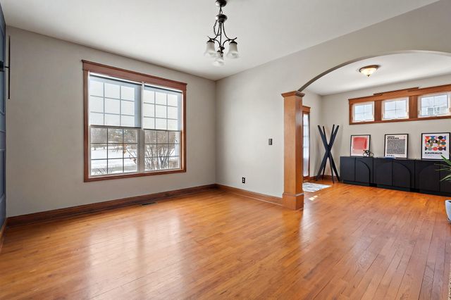 2605 Nottingham Drive, Valparaiso, IN 46383