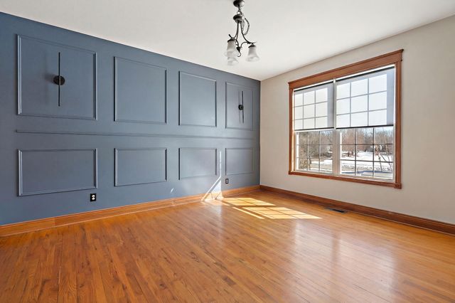 2605 Nottingham Drive, Valparaiso, IN 46383