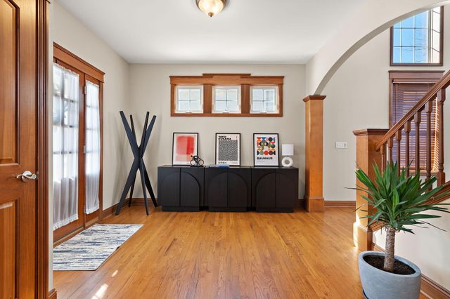 2605 Nottingham Drive, Valparaiso, IN 46383