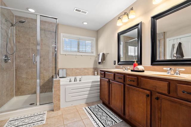 2605 Nottingham Drive, Valparaiso, IN 46383