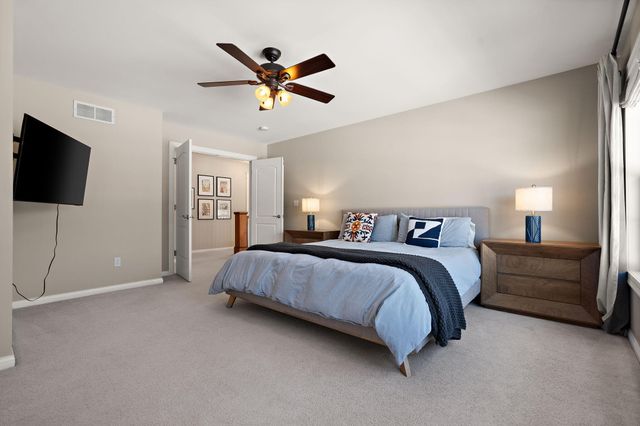 2605 Nottingham Drive, Valparaiso, IN 46383