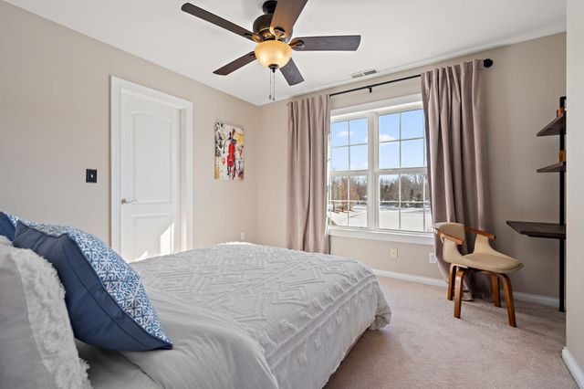 2605 Nottingham Drive, Valparaiso, IN 46383