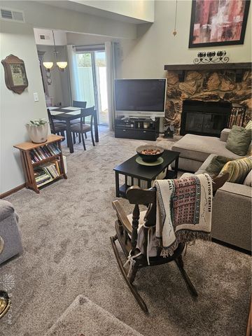 1060 Foxshire Place, Dayton, OH 45458