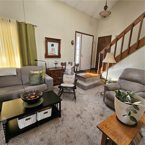 1060 Foxshire Place, Dayton, OH 45458