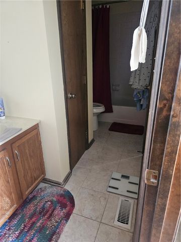 1060 Foxshire Place, Dayton, OH 45458