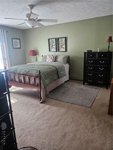 1060 Foxshire Place, Dayton, OH 45458