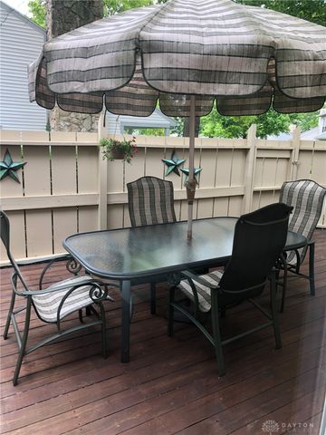 1060 Foxshire Place, Dayton, OH 45458