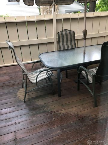 1060 Foxshire Place, Dayton, OH 45458