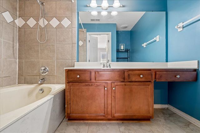 7033 S WYNNE RIDGE DR, Cordova, TN 38016
