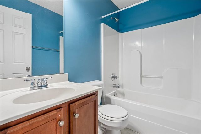7033 S WYNNE RIDGE DR, Cordova, TN 38016
