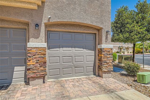 5536 Baccarat Avenue 101, Las Vegas, NV 89122