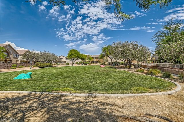 5536 Baccarat Avenue 101, Las Vegas, NV 89122