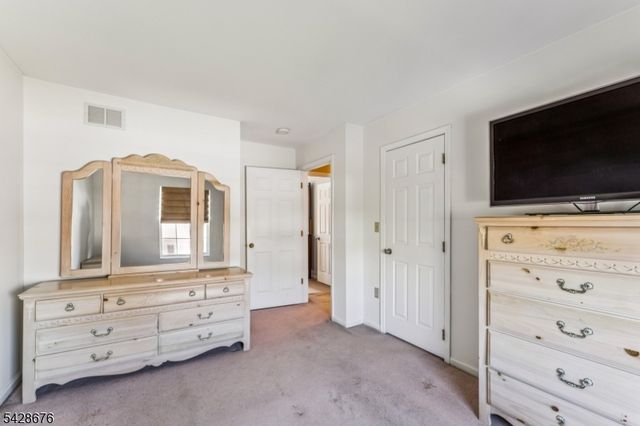 100 Juliette St, Woodbridge Twp., NJ 08861