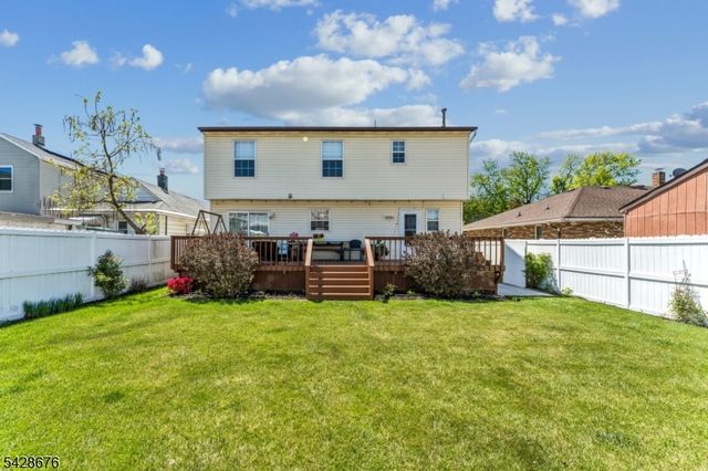 100 Juliette St, Woodbridge Twp., NJ 08861
