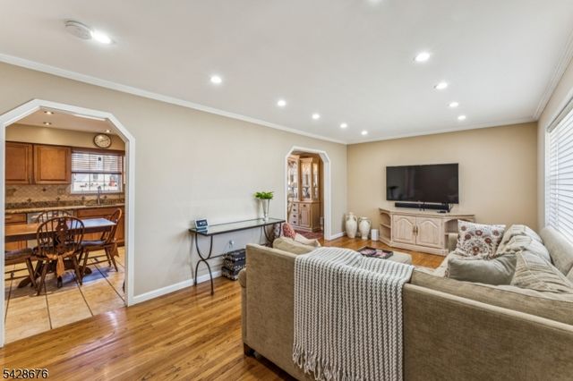 100 Juliette St, Woodbridge Twp., NJ 08861