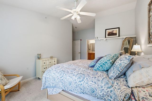 2312 Remington Way 3310, Lexington, KY 40511
