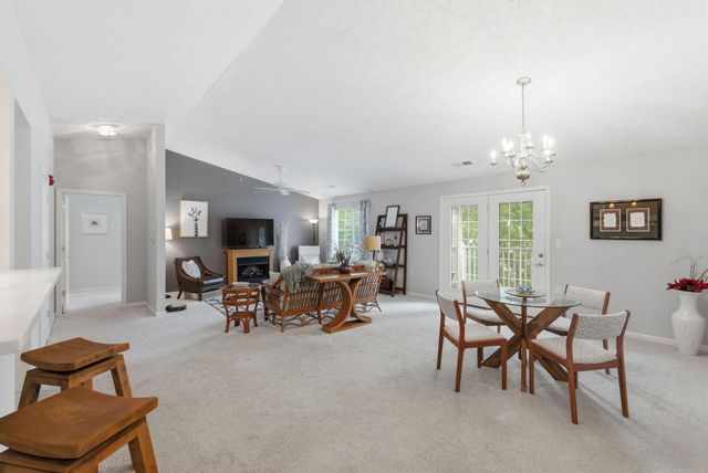 2312 Remington Way 3310, Lexington, KY 40511