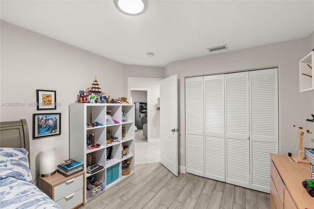 9840 NW 28th Terrace, Doral, FL 33172