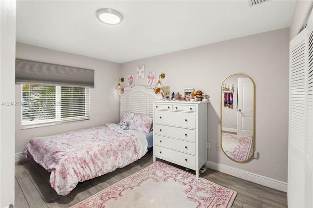 9840 NW 28th Terrace, Doral, FL 33172