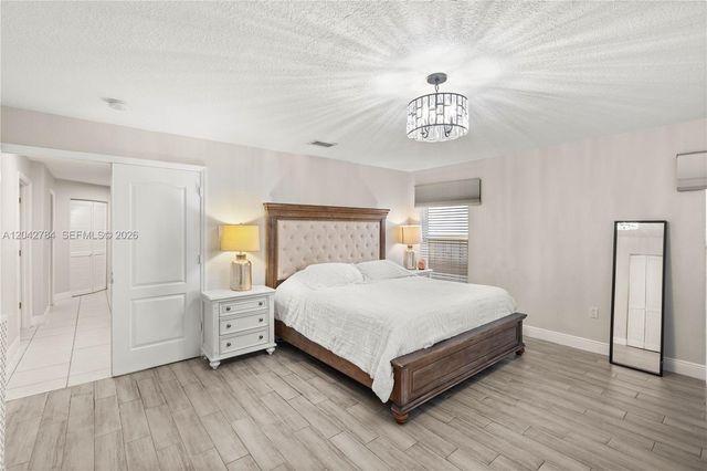 9840 NW 28th Terrace, Doral, FL 33172