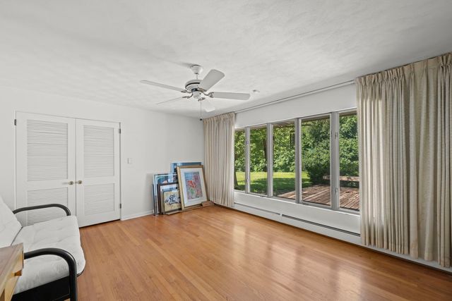 26347 W IL Route 22, Barrington, IL 60010