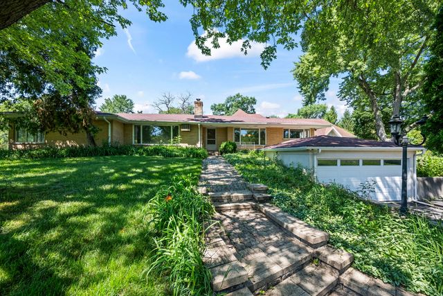 26347 W IL Route 22, Barrington, IL 60010