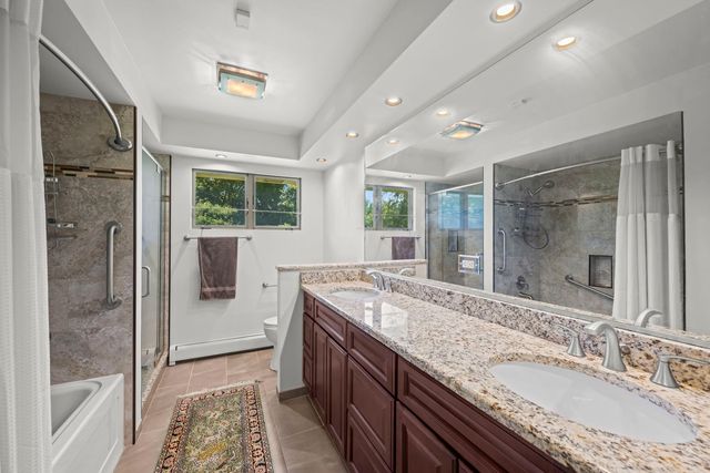 26347 W IL Route 22, Barrington, IL 60010