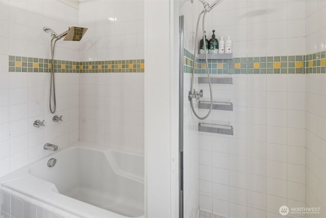 8770 Sand Point Way NE, Seattle, WA 98115