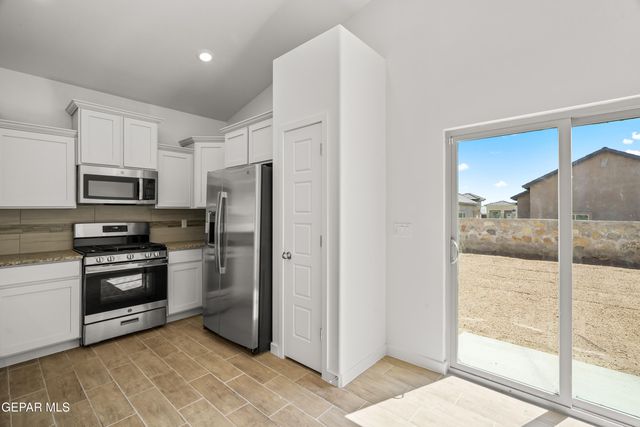 13824 Paseo Celeste Drive, Horizon City, TX 79928