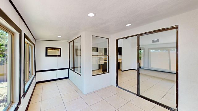 7249 S Dooley Drive, Tucson, AZ 85746