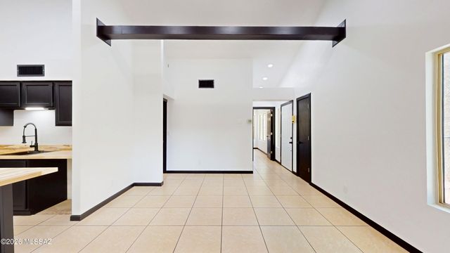 7249 S Dooley Drive, Tucson, AZ 85746