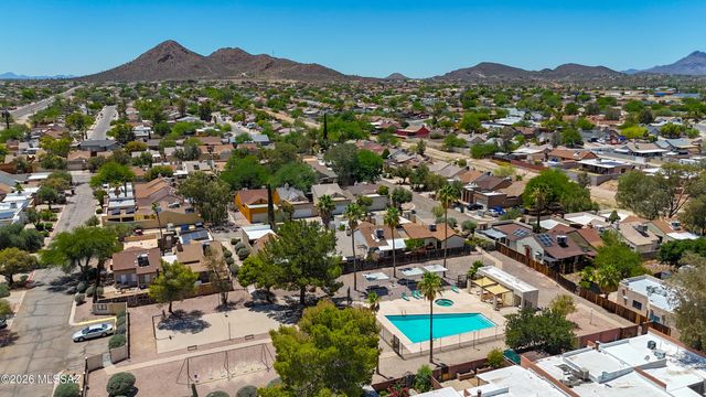 7249 S Dooley Drive, Tucson, AZ 85746